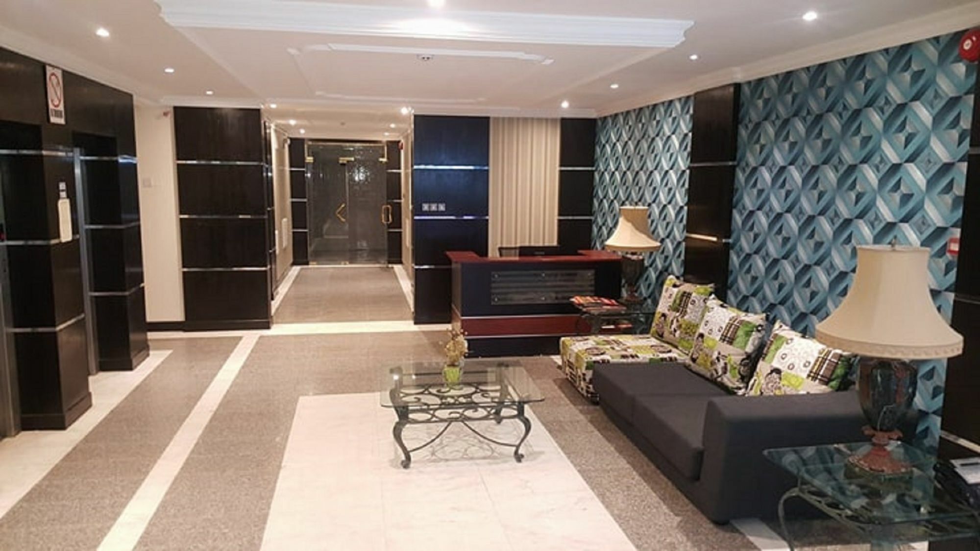 Symphony Tower Apartment Manama Exterior photo
